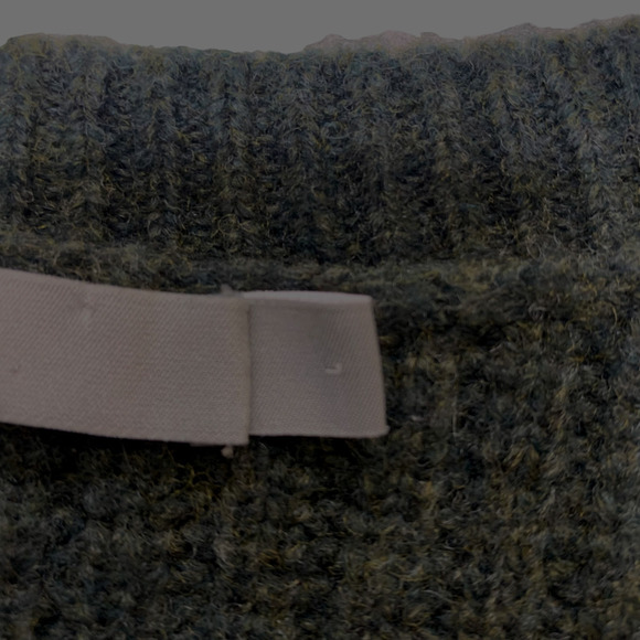 VINCE Side Slit Ribbed Wool Green Sweater SZ L - Picture 3 of 6